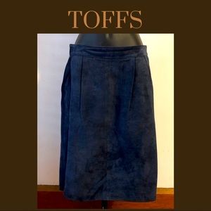 TOFFS Vintage Genuine Suede Pencil Skirt Pockets and Slit Size 8M